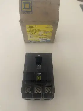 Square D Qo370c 70a 3-pole Plug-on 240v Ac Cuboid Black Matte Circuit Breaker