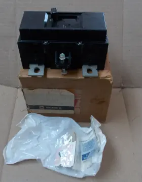Qom2150vh Square D Circuit Breaker 2pole 240v 60hz