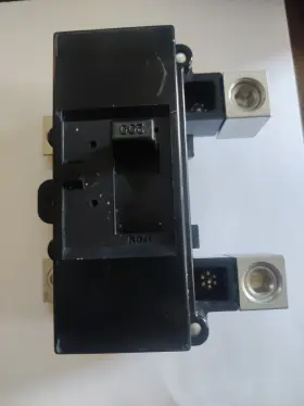 Qom2200vh Square D Main Circuit Breaker 200 Amp 120/240 Vac 2-pole New
