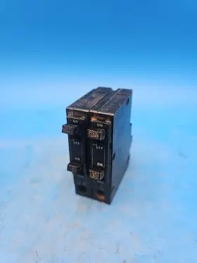 Qot2015 Square D Lot Of 2 1 Pole 15/20 Amp Twin Tandem Circuit Breakers. With Hook