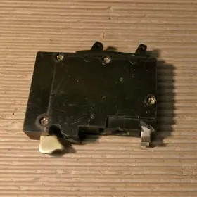 Qot3030 Square D Qot 2 Pole 30 Amp 120/240v Twin Circuit Breaker With Hook Flawed #2