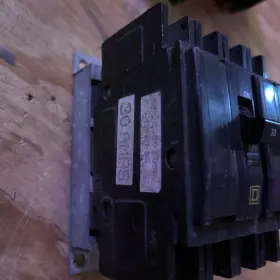 Qou2605265b Square D 2 Qty 120 / 240 V Breakers Pole 30 Amp 60 On Mounting Bracket #2