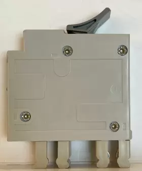 Sdt115 Square D 1 Pole 15 Amp 120v Circuit Breaker #2