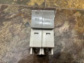 Sdt225 Square D Trilliant 2 Pole 2p Circuit Breaker 25a Amp