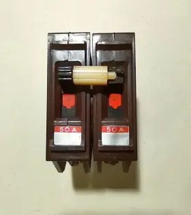 A150 Wadsworth Set Of 2 50 Amp 1 Pole Breaker Use Tie Bar For #2