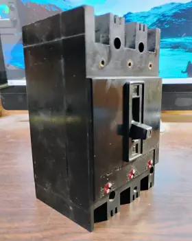 458d732g04 Westinghouse Ab De-ion Circuit Breaker 10 Amp 3-pole Pre-owned Good