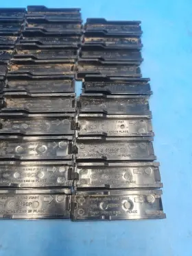 Yc-ch9cp-5 Yuco Lot Of 32 Eaton Cutler Hammer Ch9cp Filer Platers. Type Ch #2