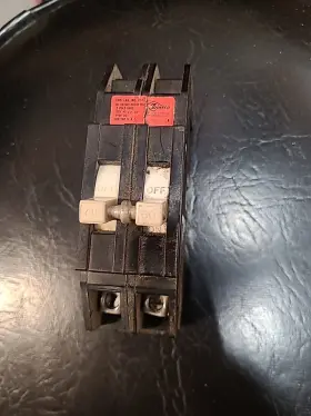 Qc260 Zinsco / Sylvania Qc 2 Pole 60 Amp 120/240v Circuit Breaker