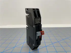 R381520 Zinsco One 1p 15a 20a Tandem Circuit Breaker Color/brand May Vary