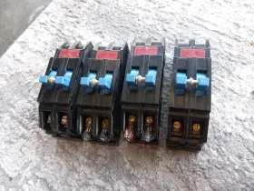 Tc55 Zinsco Lot Of 4 55 Amp Breaker 2 Pole Qc 120/240 Sylvania
