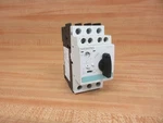 Siemens 3RV1021-1KA10 9-12.5A Circuit Breaker 3RV10211KA10 With 3RV1901-1F Auxil. Fixed Price $32.33.