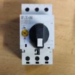 #69 Eaton PKZM0-32 Manual Motor Starter 32A Toggle Open Iec XTPR032BC1. Fixed Price $20.00.