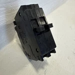 Ite QT1-2020 Amp Pole 120/240V Tandem Twin Breaker Metal Clip (no Lugs). Fixed Price $17.50.