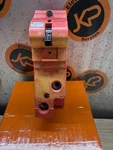 Murray / Crouse Hinds MD2200V Pole Amp 120-240V Stagger Lugs Vertical. Fixed Price $480.00.