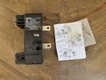 Siemens MBK225A Circuit Breaker Pole Type EQ8696 -new Without Box. Fixed Price $64.99.