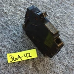 Crouse Hinds/sylvania/challenger MH130L 1P 30A 120V Left HOOK1YR Warranty. Fixed Price $32.11.