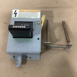 Siemens 25-135-017-506 Breaker Handle Switch / Mcc Mechanism. Fixed Price $400.00.