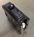Cutler Hammer E7819 Amp Circuit Breaker Pole Quick Lag 120/240V (bin 3.5.4). Fixed Price $8.99.