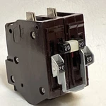 Wadsworth B220220 Quadplex 20/20/20/20 Amp Circuit Breaker B220-220 B2222. Fixed Price $125.00.
